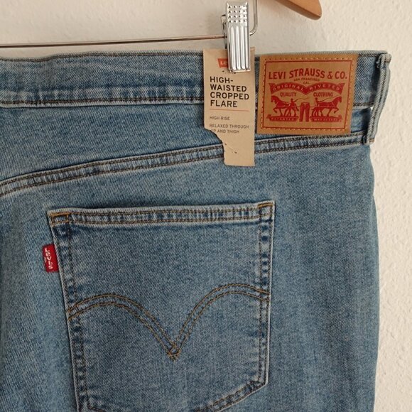 Levi's Cropped Flare Jeans Plus Size 24W Blue Denim Stretch High Waist - Picture 5 of 6